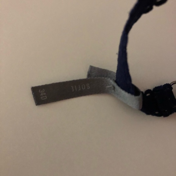 COPY - Aerie sofie bra size 34D pink and navy lace - Picture 5 of 5